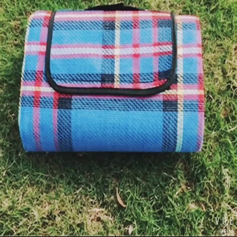 rubber backed picnic blanket.